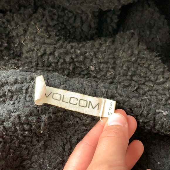 Volcom Winter Parka - ''Women's Walk On By 5K'' winter coat - Picture 7 of 10